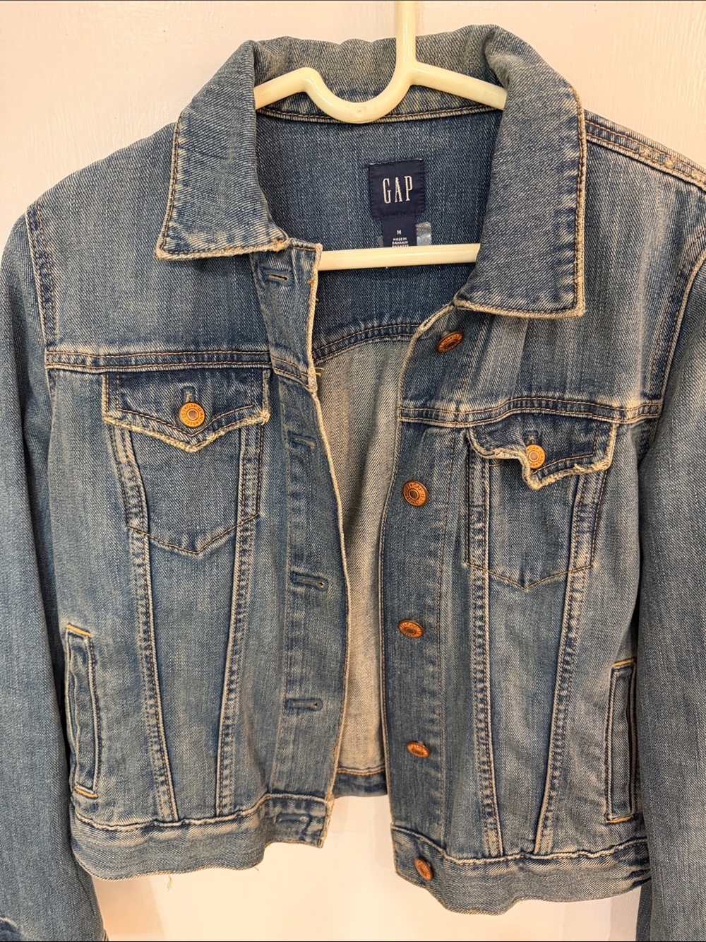 GAP Blue Women's Denim Jacket with Button Front, Vest Pockets/Size M - Picture 3 of 10